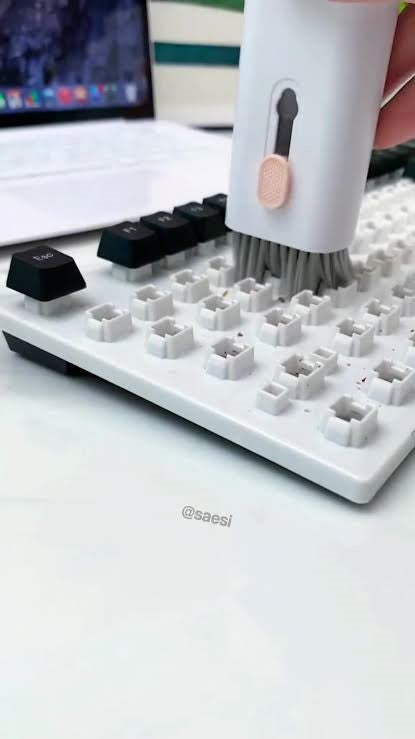 KEYCLEAN PRO™ - Cepillo de limpieza de teclado
